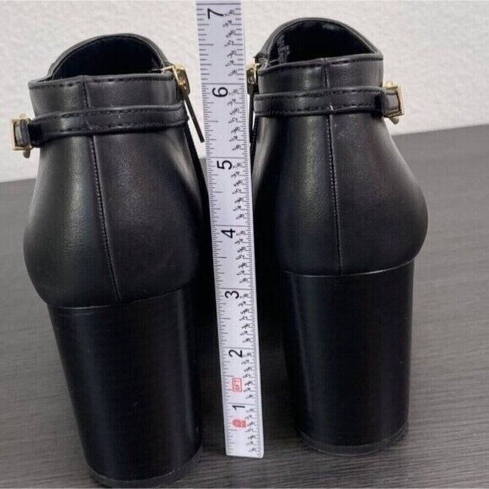 Vince Camuto Women Black Leather Block Heel Zip Ankle Boots Size 9.5 - Picture 8 of 12